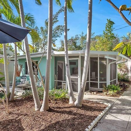 Charming Studio W Pool One Mile To Beach Pets Welcome Lake Worth Beach Eksteriør bilde