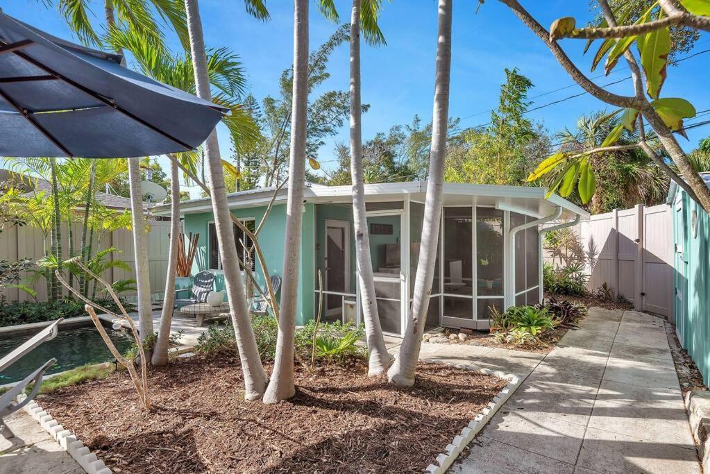 Charming Studio W Pool One Mile To Beach Pets Welcome Lake Worth Beach Eksteriør bilde