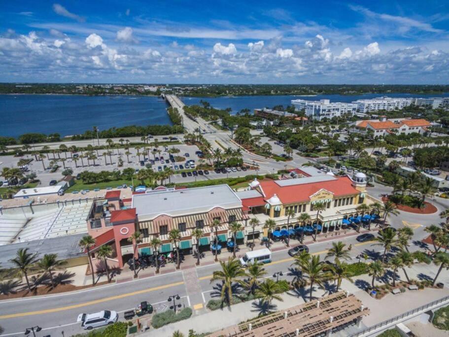 Charming Studio W Pool One Mile To Beach Pets Welcome Lake Worth Beach Eksteriør bilde